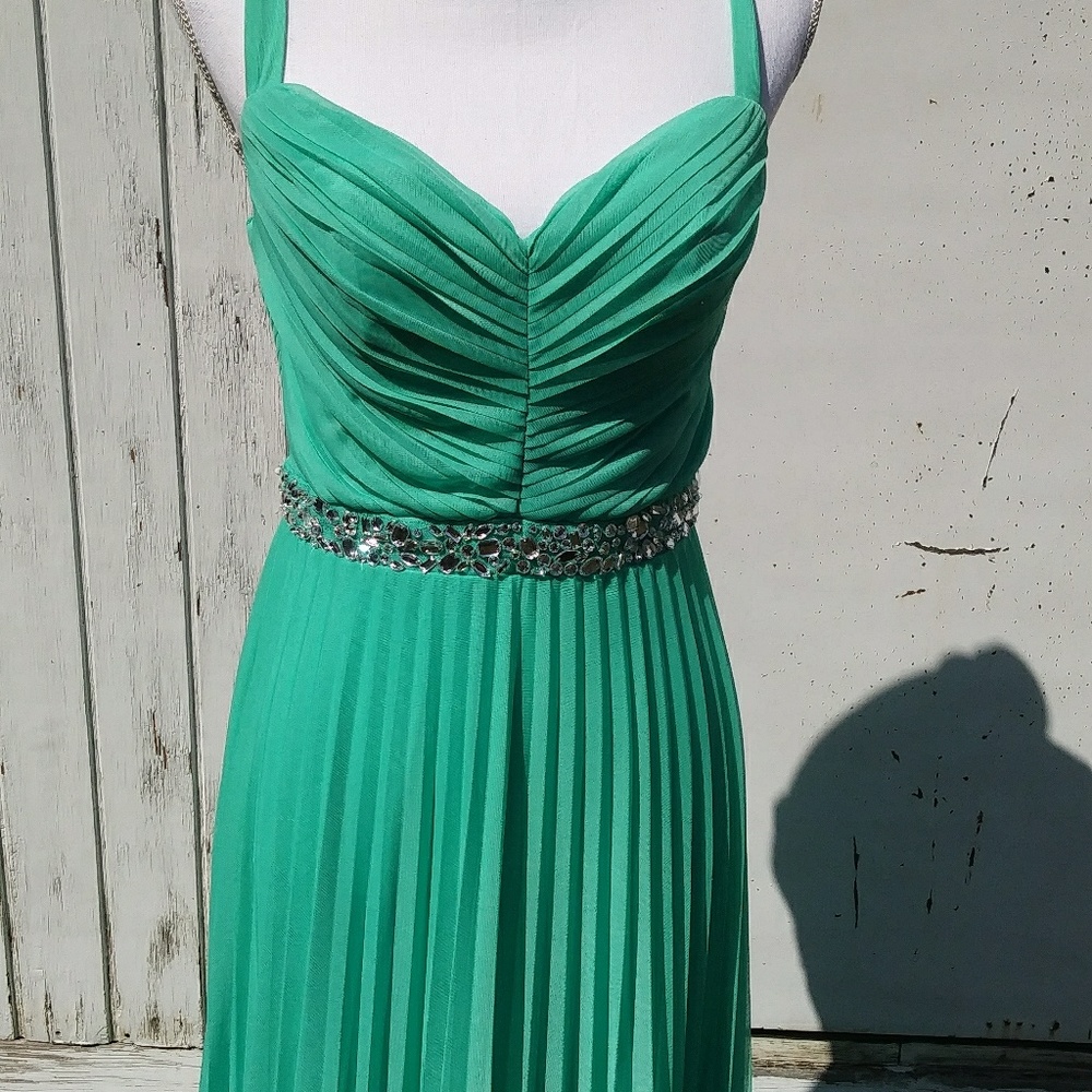 Speechless Juniors Size 9 Full Length Evening/Prom Gown New - Picture 2 of 8